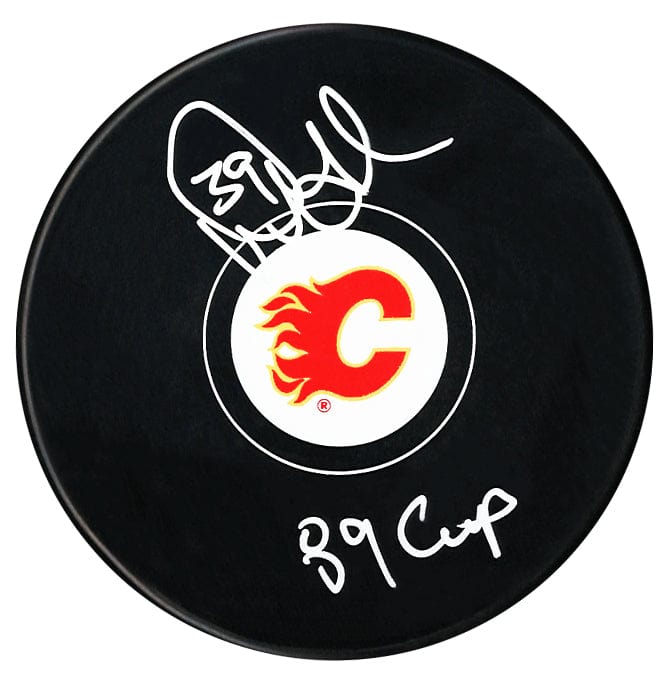 Doug Gilmour Autographed Calgary Flames Stanley Cup Inscribed Puck (Small Logo) CoJo Sport Collectables Inc.
