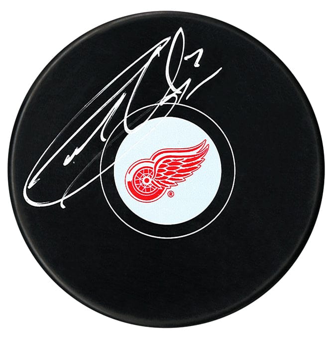 Garry Unger Autographed Detroit Red Wings Puck CoJo Sport Collectables Inc.