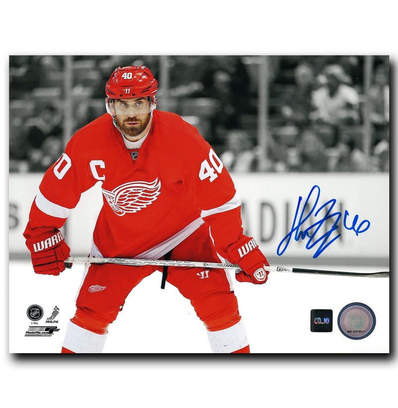 Henrik Zetterberg Detroit Red Wings Autographed Spotlight 8x10 Photo CoJo Sport Collectables Inc.