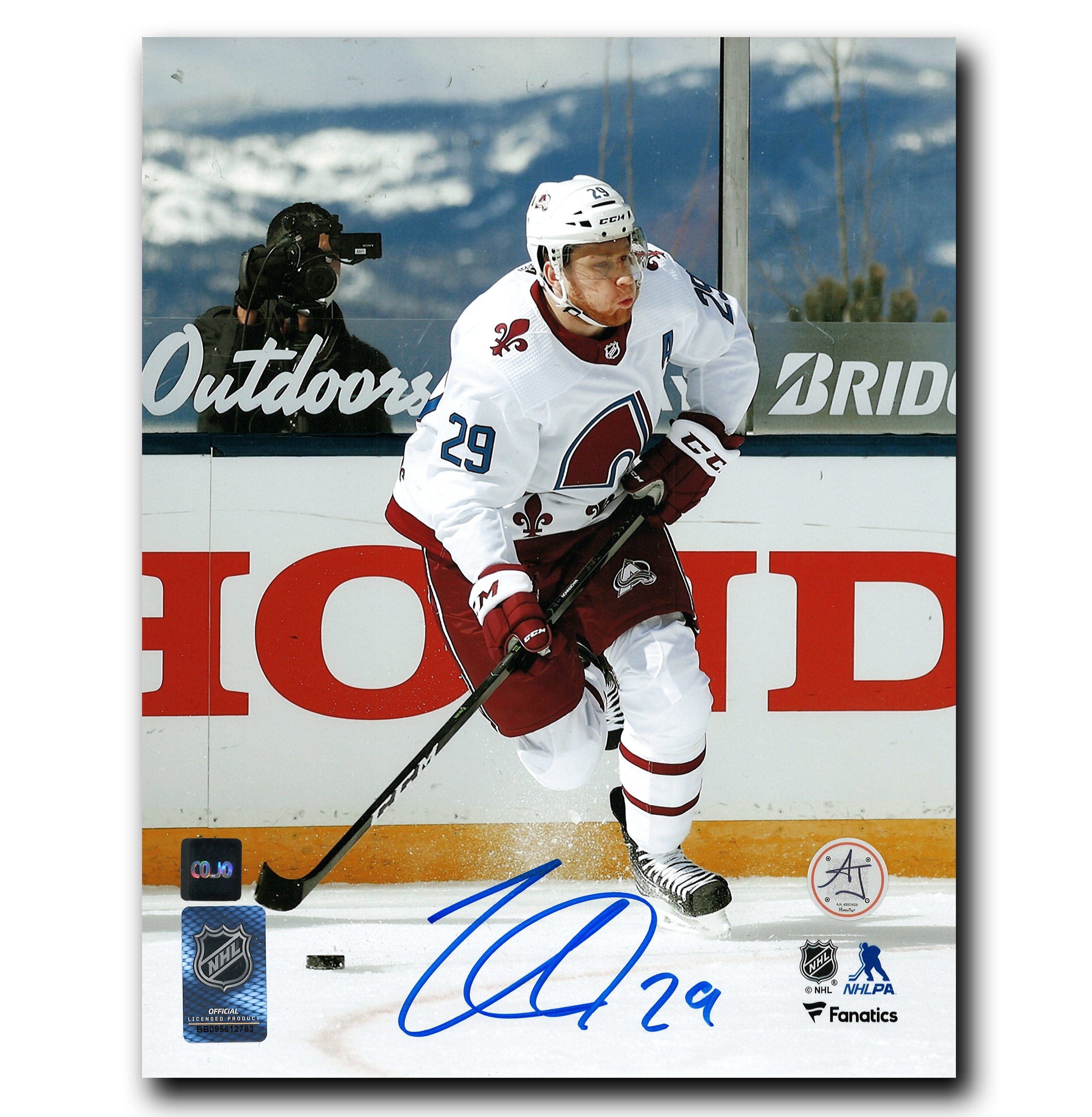 Nathan MacKinnon Colorado Avalanche Autographed Stadium Series 8x10 ...