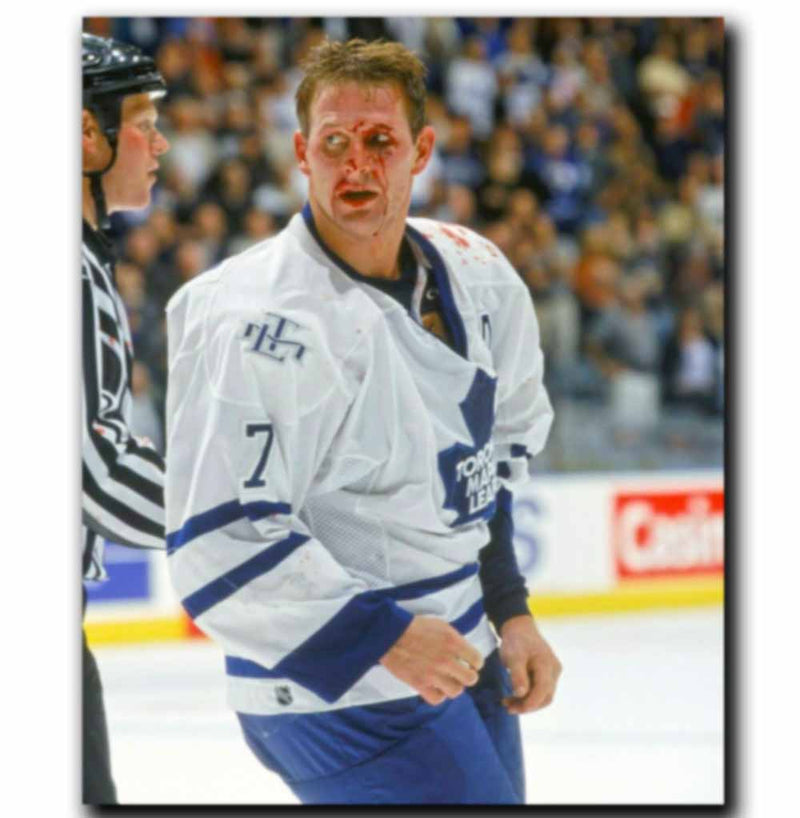 (Pre-Order) Gary Roberts Toronto Maple Leafs Autographed Fight 8x10 Photo