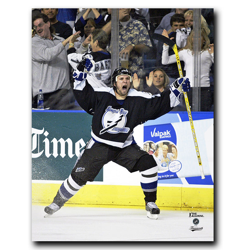 (Pre-Order) Martin St. Louis Tampa Bay Lightning Autographed Celebration 8x10 Photo