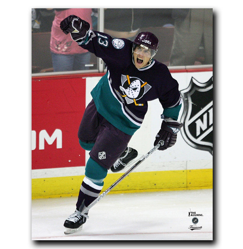 (Pre-Order) Teemu Selanne Anaheim Mighty Ducks Autographed Celebration 8x10 Photo CoJo Sport Collectables Inc.