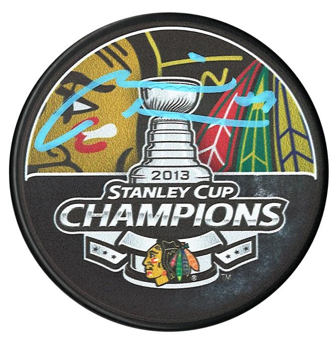 Marian Hossa Autographed Chicago Blackhawks 2013 Stanley Cup Champions Puck CoJo Sport Collectables Inc.