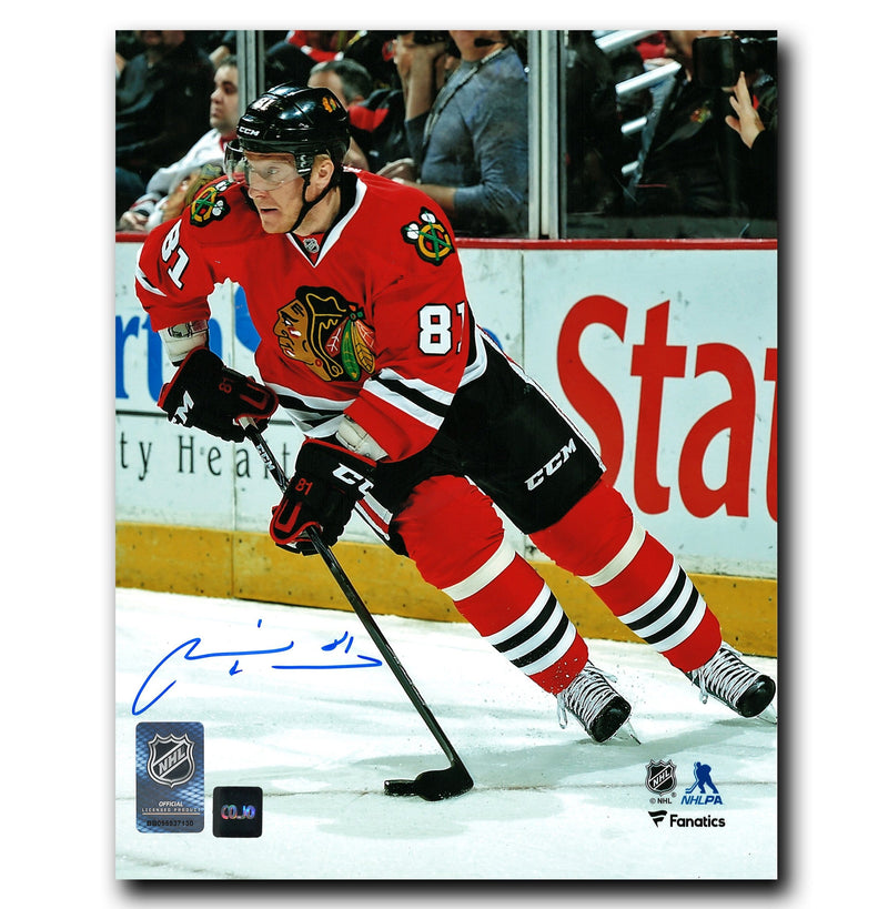 Marian Hossa Chicago Blackhawks Autographed Skating 8x10 Photo CoJo Sport Collectables