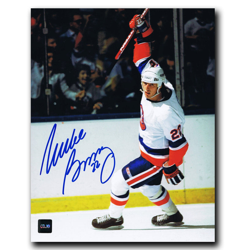 Mike Bossy New York Islanders Autographed 8x10 Photo.
