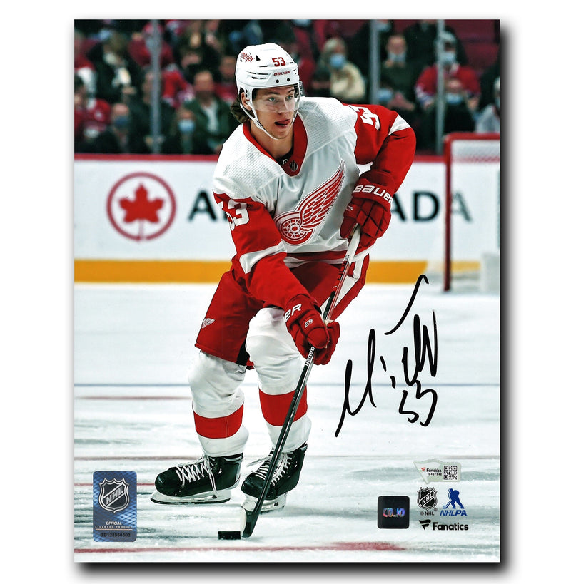 Moritz Seider Detroit Red Wings Autographed Away 8x10 Photo CoJo Sport Collectables Inc.