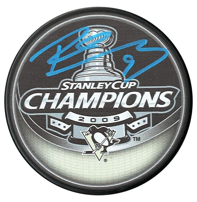 Pascal Dupuis Autographed Pittsburgh Penguins 2009 Stanley Cup Champions Puck CoJo Sport Collectables Inc.