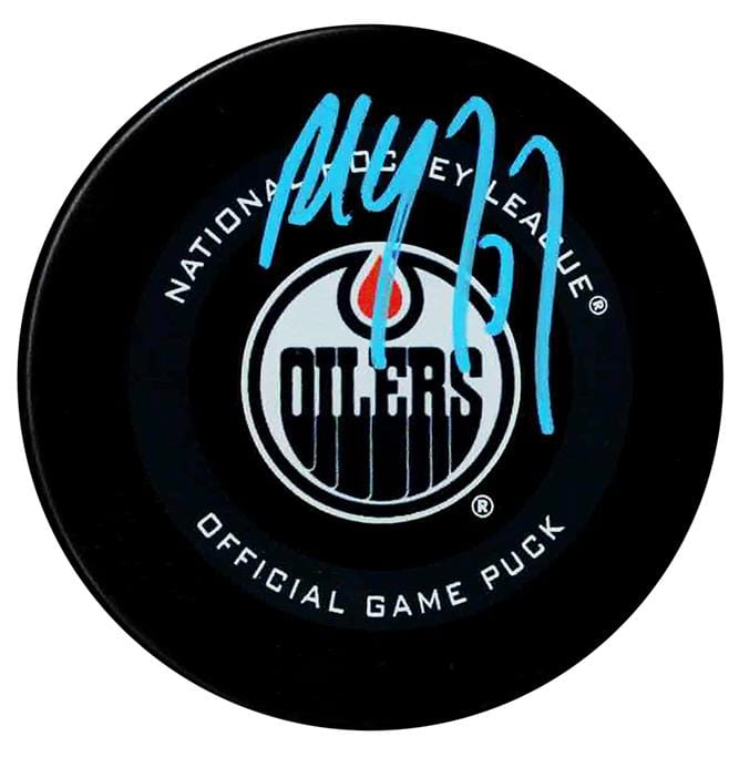 Paul Coffey Autographed Edmonton Oilers Official Puck CoJo Sport Collectables Inc.