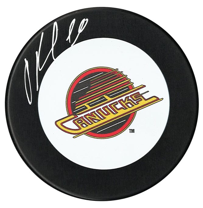 Pavel Bure Autographed Vancouver Canucks Puck (Big Logo) CoJo Sport Collectables Inc.