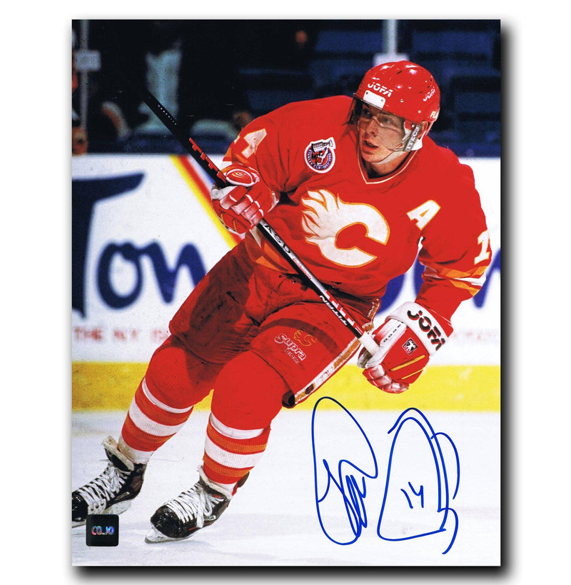 Theo Fleury Calgary Flames Autographed 8x10 Photo.