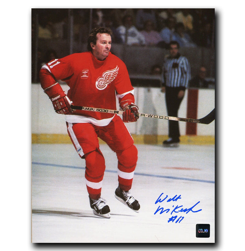 Walt McKechnie Detroit Red Wings Autographed 8x10 Photo CoJo Sport Collectables Inc.